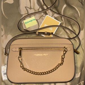 SOLD! Michael Kors Jet Set Large Saffiano Leather Crossbody Bag camel NWT
